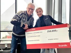 Scandic Norge tok kontakt med Trondheim 2025 for å bistå med premiepenger. Nå er det klart at de bidrar med 250 000 kroner av totalt 1 million kroner, som skal gå til premiepenger til parautøverne som deltar under VM i nordiske grener i Trondheim. VM-sjef Åge Skinstad og sponsorsjef i Scandic Norge Cathrine Kleven Svendsen er begge svært fornøyde.