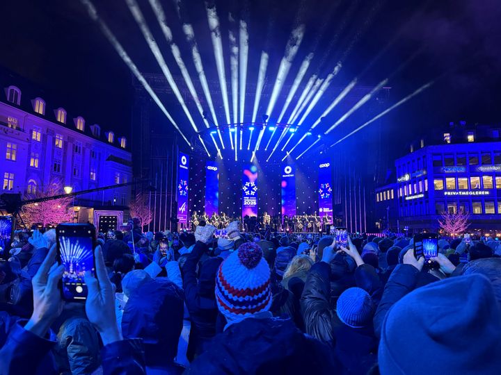 Det store tilskuerantallet på Ski-VM førte til stor trafikk i Telenors mobilnett. Her fra åpningsseremonien. Foto: Sol Haugen