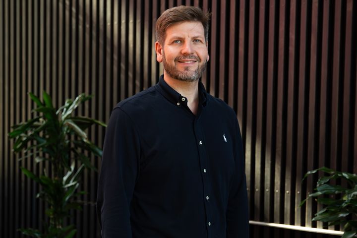 Magnus Sæther Aasjord er utnevnt som ny divisjonsdirektør for underholdning og bredbånd i Telenor. Foto: Appolone Jerpseth