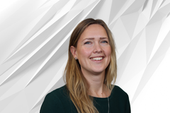 Annett Stabell, kommunikasjonsrådgiver i ABB inviterer til å bli med å elektrifisere verden – fra lille Skien