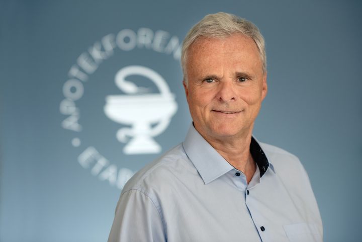 – Apotekene er mer enn bare et sted man henter medisiner. For mange er apoteket en trygg havn og et sted man kan få gode råd og hjelp uten å måtte bestille time, sier Per T. Lund i Apotekforeningen.