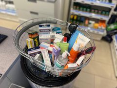 – Litt planlegging før du reiser kan spare deg for mye trøbbel i ferien, sier farmasøyt Hanne Andresen.