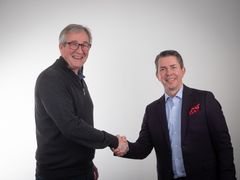 Til venstre Nicolai Dirdal, Simenergi, til høyre Thomas Ingebretsen, Sogelink Focus Software.