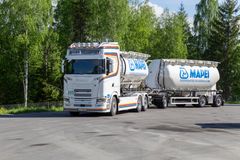 Ruud Transport AS' nye Scania elektriske lastebil med tredje generasjons batteriteknologi.