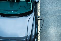 Mars ble en sterk måned for bilsalget i Norden, med vekst i alle land og fortsatt fremgang for elbilen.