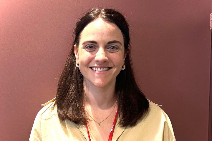 FÅR NY ROLLE: Julia Geitvik vil kombinere rollen som Director Brand Development i Schibsted Marketing Services Norge med sin nye rolle som kommersiell direktør i VG.
