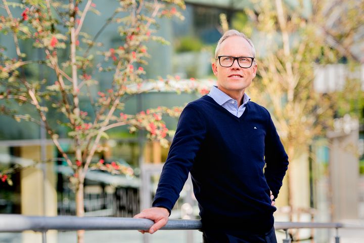 Sjeføkonom Kyrre M. Knudsen peker på kjent paradoks i økonomisk teori for å forklare funnene i SpareBank 1 Sør-Norges siste Konjunkturbarometer
