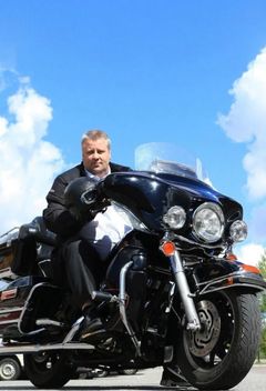 Bård Hoksrud (FrP), leder av Stortingets transport- og kommunikasjonskomité