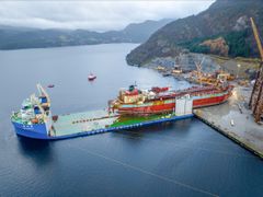 Höegh Autoliners og Nordic Circles har inngått en avtale verdt 1,3 milliarder kroner for å revolusjonere håndteringen av utrangerte skip.