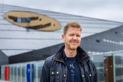 Bjørn Jenssen har i en årrekke jobbet med bygg som er energieffektive og som til og med produserer egen energi.