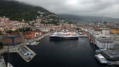 Havila Kystruten i Vågen i Bergen.