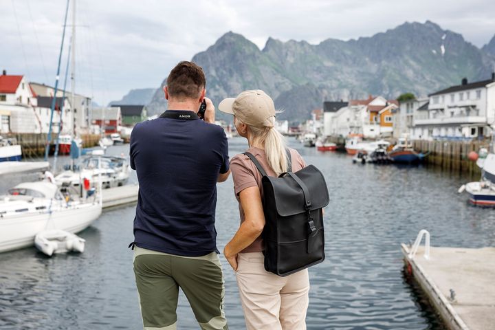 Gjester fra Havila Kystruten i Lofoten