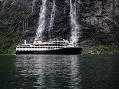 2nd of June 2022, Havila Castor was the first cruise ship to sail into the world heritage fjord, the Geirangerfjord, on battery, emission-free.