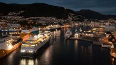 Havila Polaris departs Bergen for her maiden voyage.