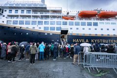 Many wanted to take part in the christening of Havila Capella in Fosnavåg, November 8th 2022.