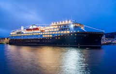 Capella ved terminal i Bergen