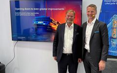 From left: Bent Martini, CEO of Havila Voyages and Gunnar Larsen, CEO of HAV Group ASA during Nor-Shipping 2025.