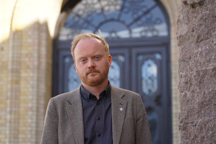– Det vi ser nå er en nedtrapping av psykisk helsevern, selv om helseministeren hevder det motsatte. Vi er svært bekymret for at de gode tiltakene i planen ikke vil gjennomføres, sier Johnsen.