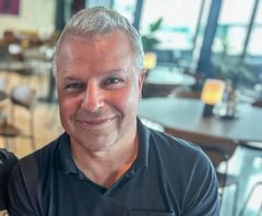 I snart tre år har Lars Oscar Øvstegård, en liten bedriftseier fra Ørsta, stått i motbakke — for rettferdighet, likebehandling og vern av norsk, lokalt eierskap.