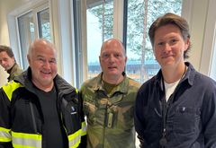 Fra venstre arenaleder Rune Ottem i Forsvarsbygg, garnisonssjef major Bård Thodesen og prosjektleder Anders Nybru Hansen fra Forsvarsbygg