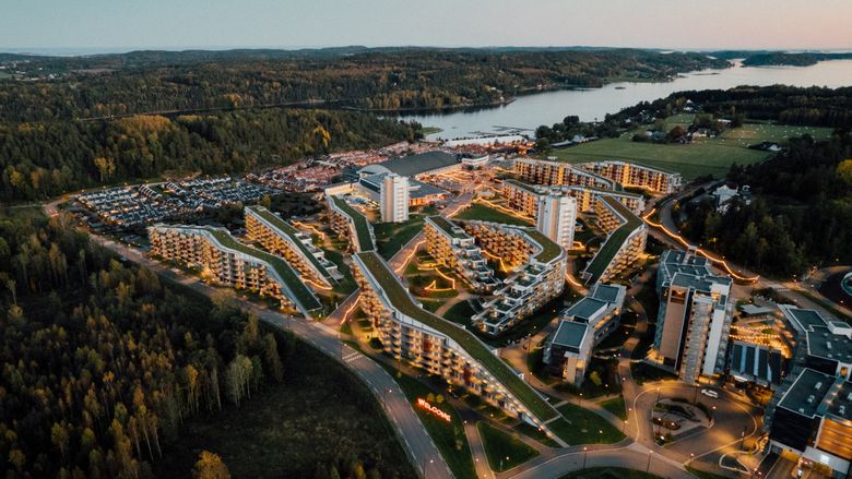 Oslofjord Convention Center ligger ved sjøen i Melsomvik mellom Sandefjord og Tønsberg i Vestfold.