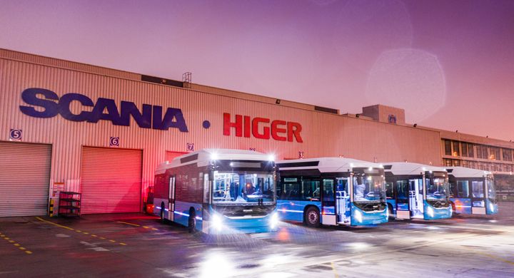 ELEKTRISK LEVERING: Scania skal levere sine første elektriske by- og forstadsbusser til Tide Buss sommeren 2026. Chassis og drivlinje bygges av Scania på de 41 bussene, mens karosseriet produseres av samarbeidsparter Higer.
