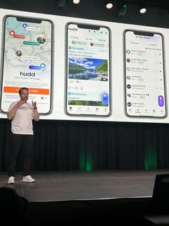 Jonas Floberg Åkre i Hudd presenterer Hudd