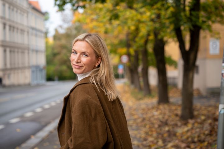 - Når gavene blir en økonomisk belastning, er det på tide å snakke om forventninger og bedre alternativer, mener spareøkonom Kornelia Minsaas.