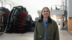 Silje Nordnes i generatorhallen.