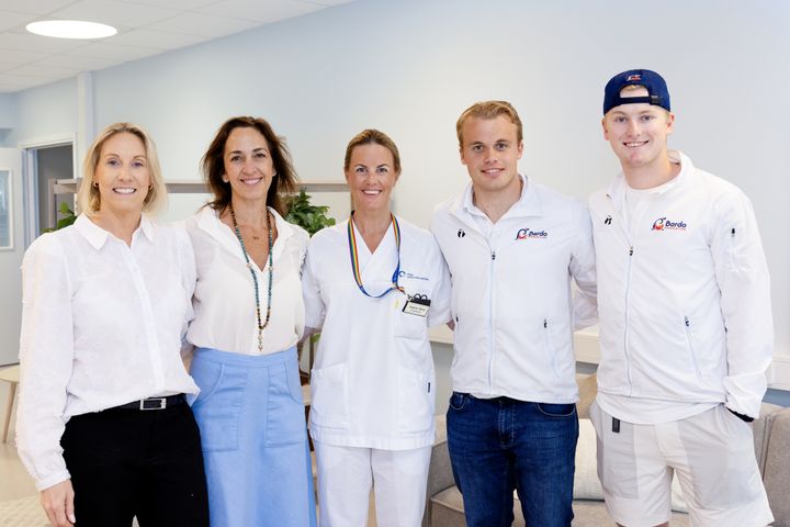 Fra venstre: Camilla Engelstad - Bohus, Alejandra Coll - Bardo Foundation, Annette Bernt - Radiumhospitalet, Henrik Hillestad og William Bratsberg - Bardo Foundation