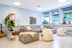 Sofagruppe ungomsrommet Radiumhospitalet_2