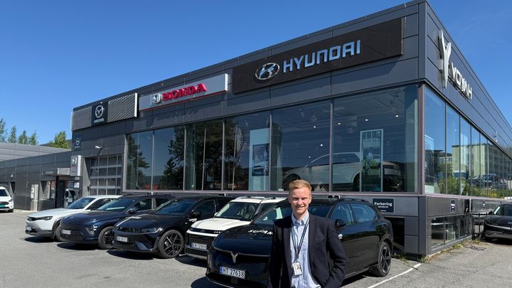 Sigurd Overskott er klar for ny jobb 2. juni - da tar den nybakte småbarnspappaen fatt i en ny hverdag som daglig leder i Lillehammer.