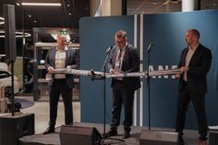 f.v Stian Berg Torgersen, ordfører Kent Ranum, Thomas Grytten