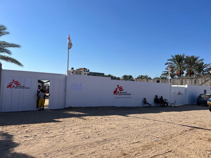 Ett av Leger Uten Grensers to feltsykehus i Deir Al Balah i Midt-Gaza.
