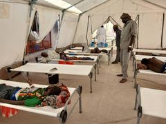 Pasienter ved kolerabehandlingssenteret i Nyala, Sør-Darfur.