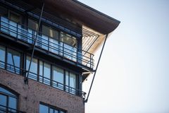 Arkitektkontoret Kari Nissen Brodtkorb AS, Leiligheter og næringslokale, Stranden, Oslo, oppført i 1990.