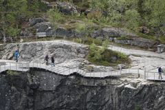 Vøringsfossen turistveganlegg (2018-2024) av Hølmebakk Øymo.