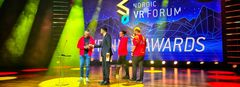 I FJOR: VRINN Awards ble delt ut under VR Forum for 2024, her med glade vinnere fra norske Making View for VR for forebygging av vold og trusler.