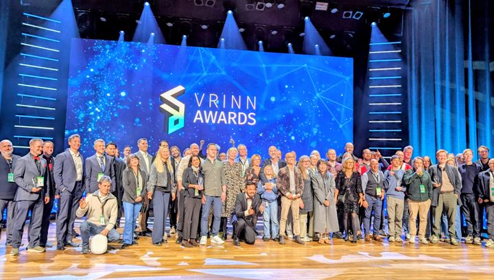 SAMLET LAG: En rekke nominerte til VRINN Awards feiret bransjen på Hamar tirsdag 14.10.