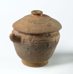 Relic vault, Silla Dynasty, between 600 and 800. Photo by Frode Larsen / The National Museum.