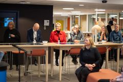 Arbeids- og inkluderingsminister Kjersti Stenseng under sitt besøk til Statens pensjonskasse.