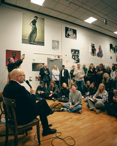 Oslo Negativ 2025, artist talk med Sølve Sundsbø, vinner av Fotografiprisen 2025