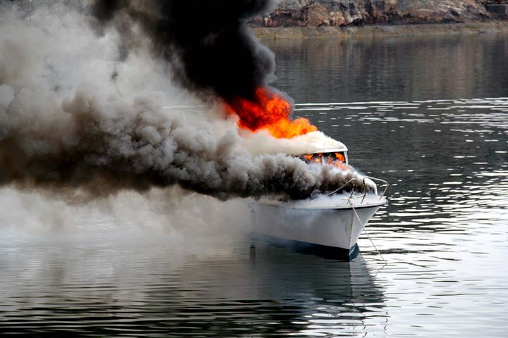 En båt tar fyr fortere enn mange tror og er gjerne overtent i løpet av få minutter.