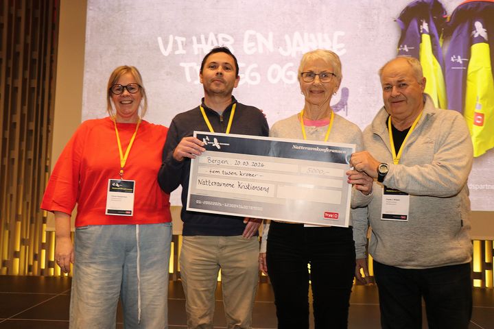 Natteravnene i Kristiansand som mottok årets pris. Fra venstre Irene Kaspersen, Sverre Innvær, Liv Reidun Elgvin og Frode J. Nilsen