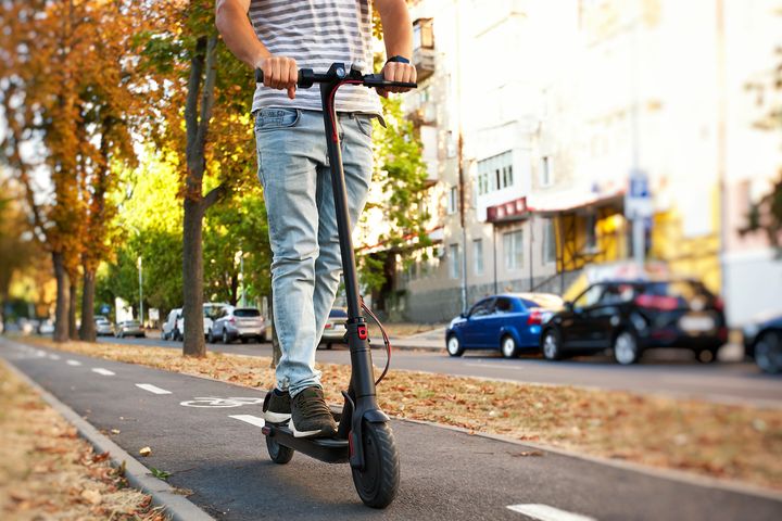 Tryg Forsikring vil forby salg av el-sparkesykler der fartssperren enkelt kan omgås eller fjernes.