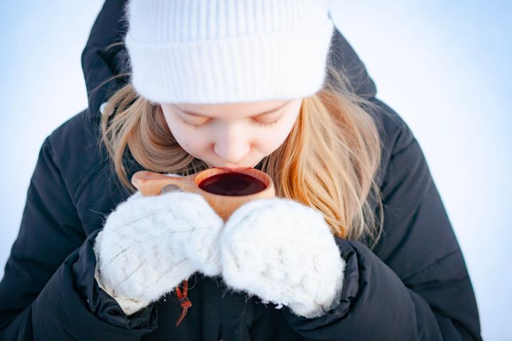 Varm solbærtoddy var lenge en klassiker i det norske vinterfjellet.