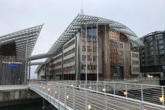 Med bruk av avansert bildeteknologi, skal forskerne i SenseWood utvikle nye metoder som gjør det mulig å overvåke tilstanden til trefasader på en automatisert måte. Her fra Astrup Fearnley-museet i Oslo.