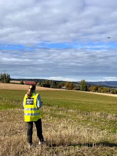 Droner kan brukast for å kartleggje forholda på jordet.