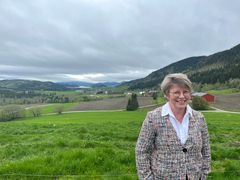 Marit Haugen. Her fotografert i Beitstad ved Steinkjer hvor vi ser Trondheimsfjorden langt i bakgrunn.