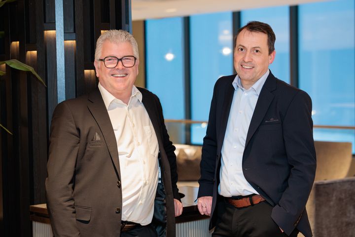 Tor Espnes adm. banksjef i Trøndelag Sparebank og Joar Dyrendahl banksjef i Ørland Sparebank.